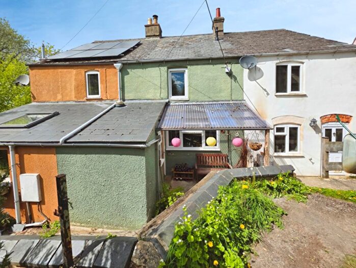 2 Bedroom Terraced House For Sale In Field Road, Rodborough, Stroud, GL5