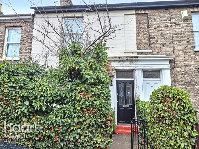 3 Bedroom Terraced House For Sale In Essex Street, Norwich, NR2