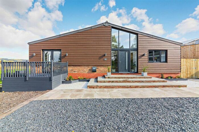 5 Bedroom Bungalow For Sale In Morton Grange Farm, Nunthorpe, Middlesbrough, Cleveland, TS7