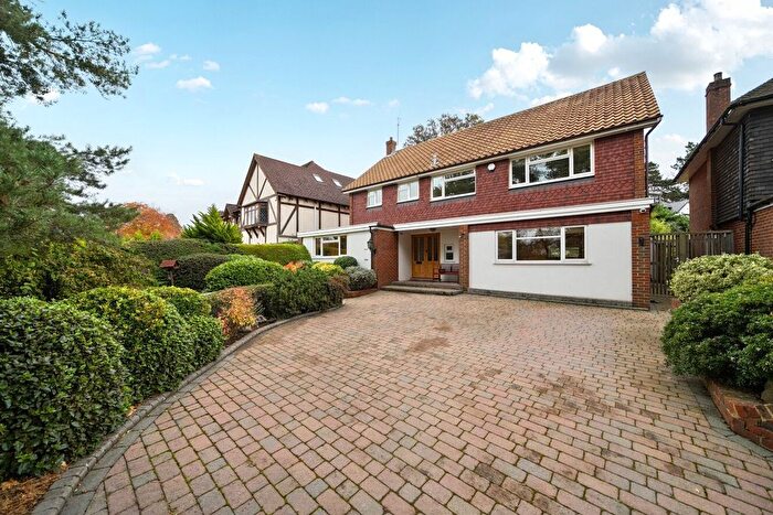 4 Bedroom Detached House For Sale In Park Farm Road, Bromley, Kent, BR1