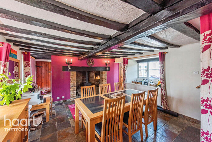 5 Bedroom Character Property For Sale In Hythe Road, Methwold, IP26