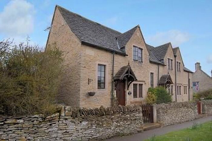 2 Bedroom Semi-Detached House To Rent In Lower End, Alvescot, OX18