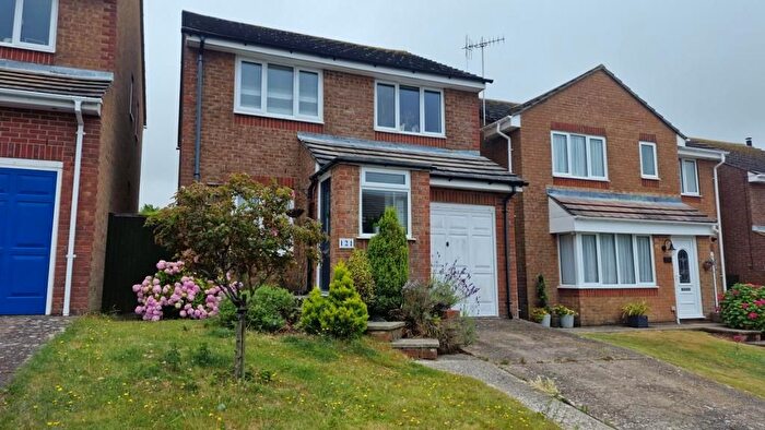 3 Bedroom Detached House To Rent In Crest Way, Portslade, BN41