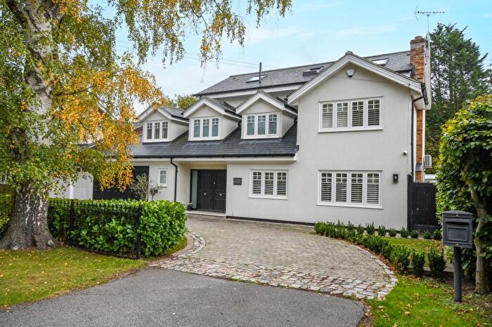 5 Bedroom House For Sale In Thorndon Approach, Herongate, Brentwood, CM13
