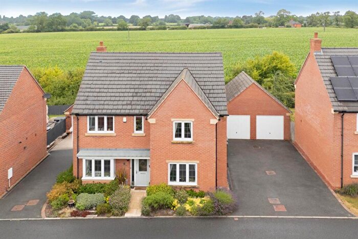 4 Bedroom Detached House For Sale In Buttercup Close, Lutterworth, LE17