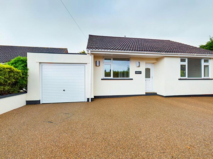 2 Bedroom Bungalow To Rent In Churchill Close, Clevedon, North Somerset, BS21