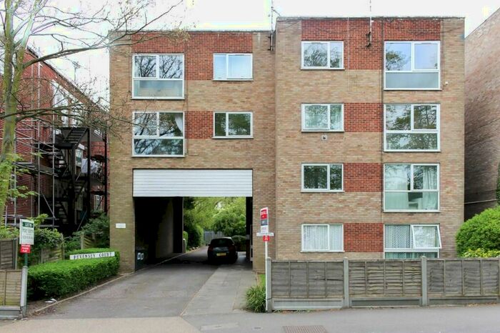1 Bedroom Flat To Rent In Churchfields, London, E18