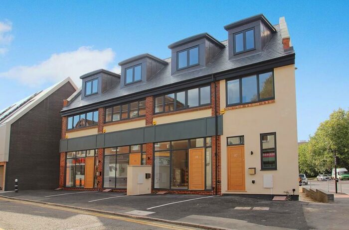 2 Bedroom End Of Terrace House To Rent In Haydon Place, Guildford, GU1