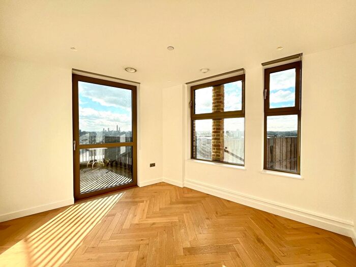 2 Bedroom Flat To Rent In Baddiel House, Oberman Road, Dollis Hill, NW10