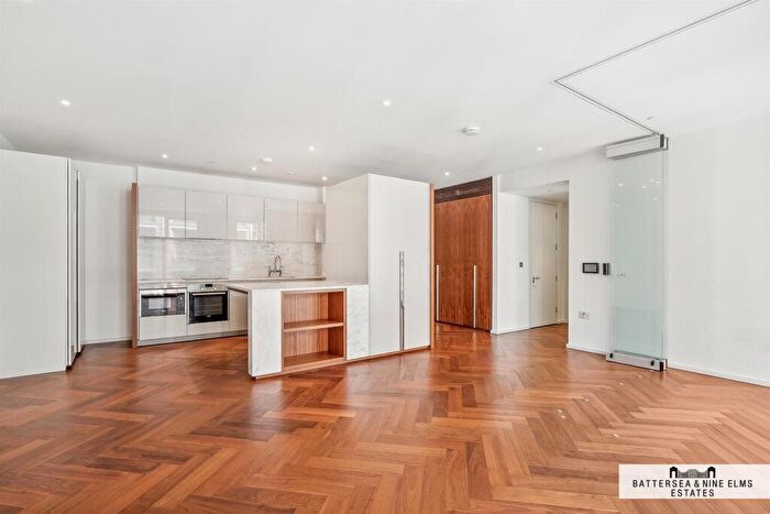 2 Bedroom Apartment For Sale In Capital Building, Embassy Gardens, SW11