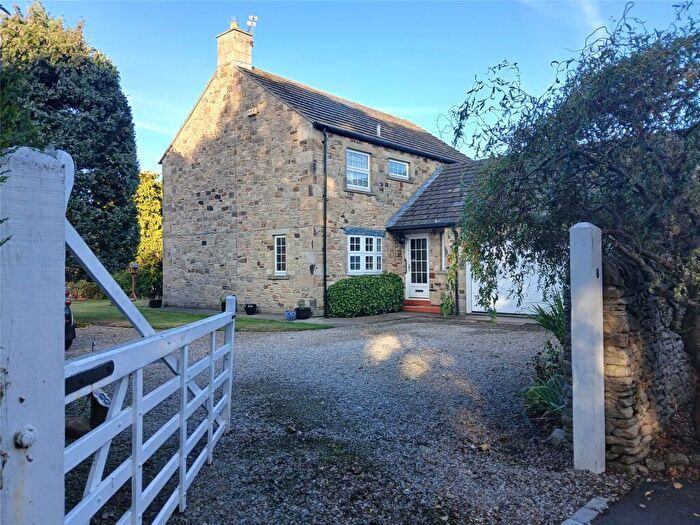 4 Bedroom Detached House For Sale In Barley Mill Road, Consett, County Durham, DH8