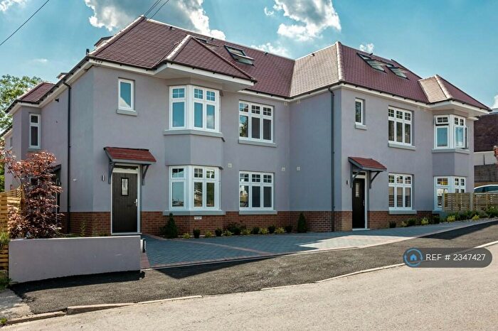 2 Bedroom Flat To Rent In Tolmers Gardens, Cuffley, Potters Bar, EN6