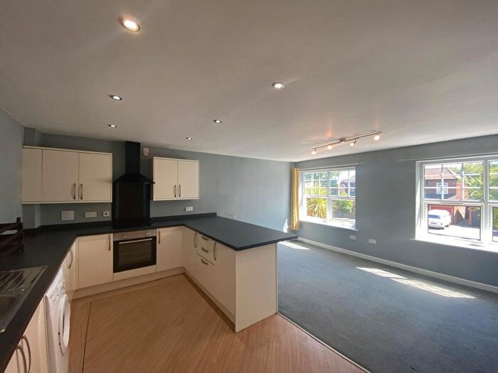 2 Bedroom Flat To Rent In Grosvenor Road, South Shields, Tyne And Wear, NE33