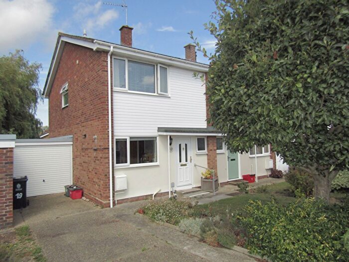 3 Bedroom Semi-Detached House To Rent In Horsey Road, Kirby-Le-Soken, Frinton-On-Sea, CO13