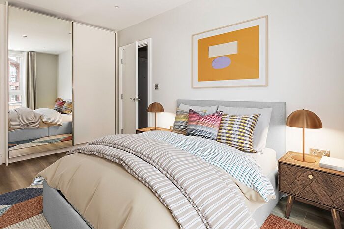 1 Bedroom Flat To Rent In Grinstead Road, Deptford, SE8