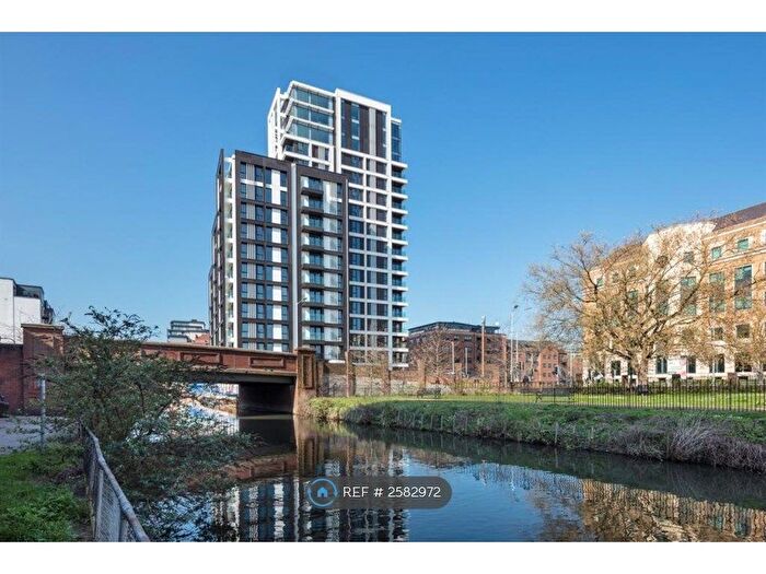 2 Bedroom Flat To Rent In Verto, Reading, RG1