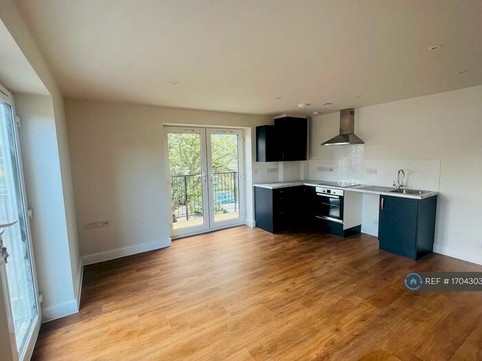 1 Bedroom Flat To Rent In Colwick Corner, Bournemouth, BH10