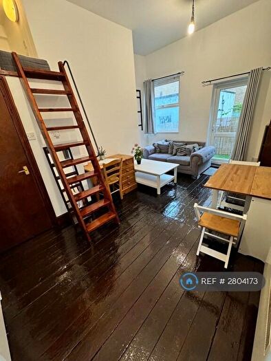 1 Bedroom Flat To Rent In Camden High Street, London, NW1