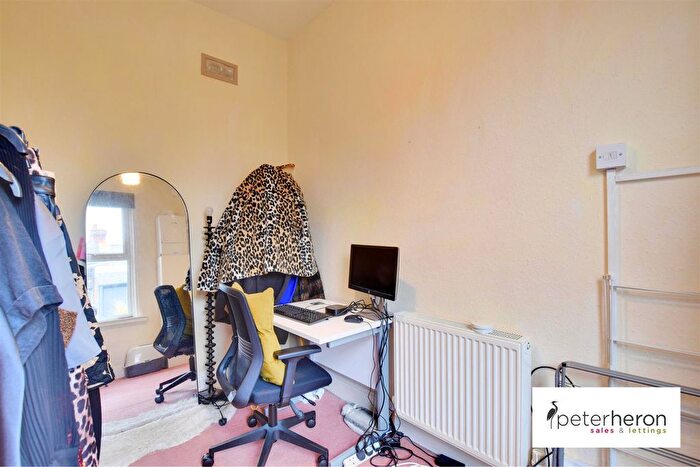 2 Bedroom Cottage To Rent In Browne Road, Sunderland, SR6