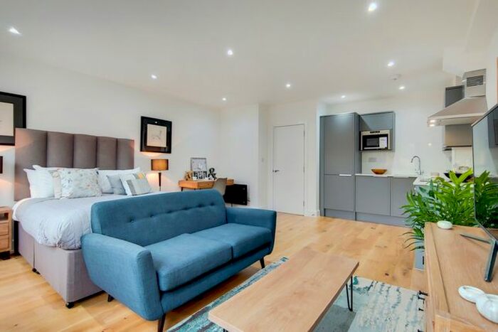 Studio To Rent In North Street, Leatherhead, Surrey, KT22