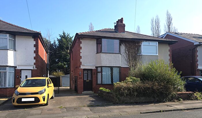 3 Bedroom Semi Detached House For Sale In Avondale Drive, Lostock Hall, Preston, PR5