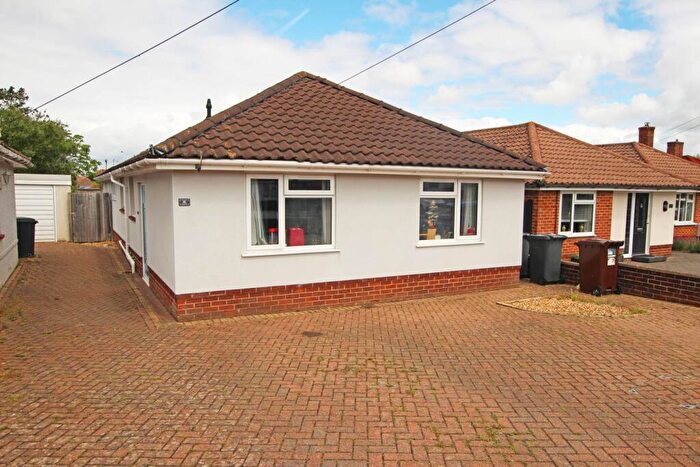 3 Bedroom Detached House For Sale In Broad Road, Eastbourne, BN20