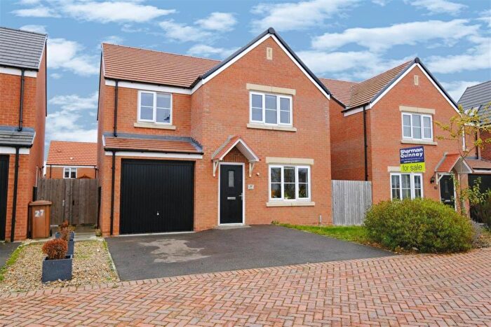 4 Bedroom House To Rent In Barnsdale Drive, Hampton Gardens, PE7