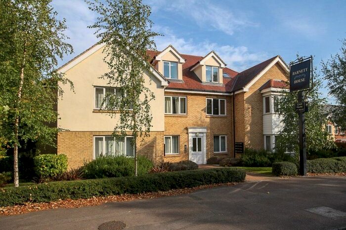 2 Bedroom Flat To Rent In Barnett House, Northchurch, Berkhamsted, HP4