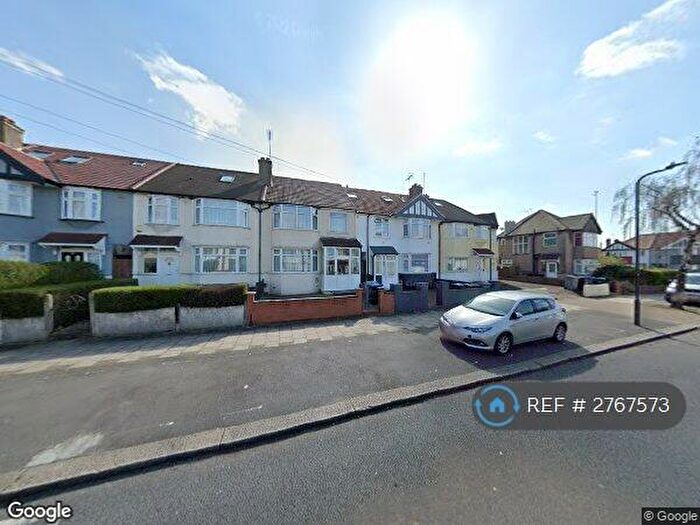 4 Bedroom Semi Detached House To Rent In West Way, London, NW10