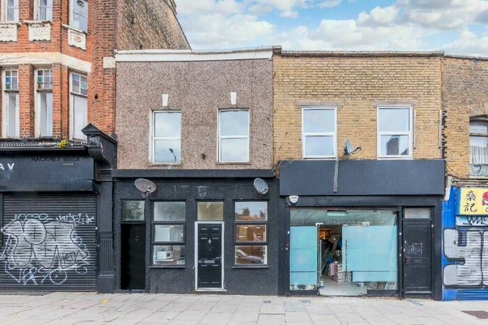 3 Bedroom Flat To Rent In Morning Lane, London, E9