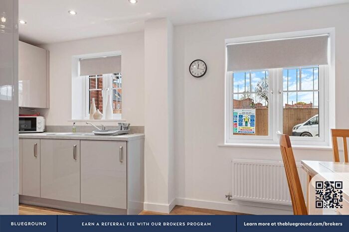 1 Bedroom Flat To Rent In Clifton, YO30