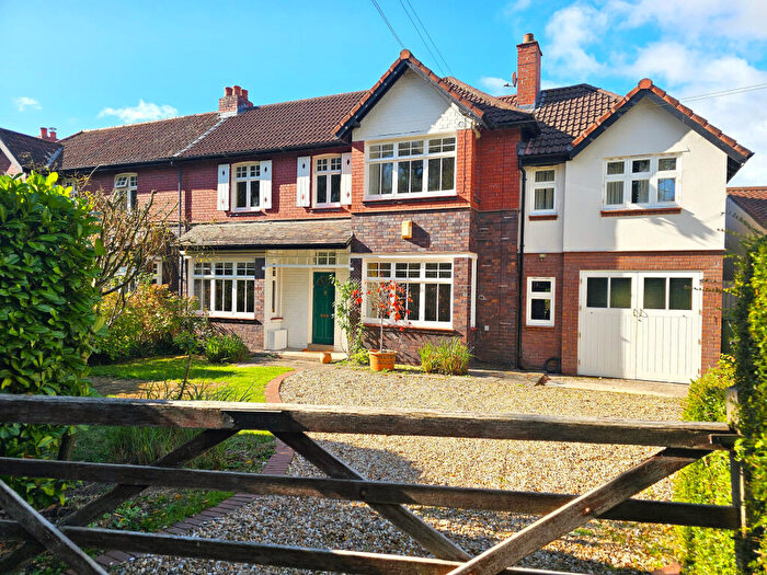 5 Bedroom Semi Detached House For Sale In Grove Road, Coombe Dingle, Bristol, BS9