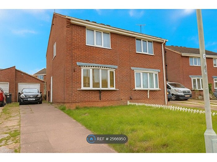 2 Bedroom Semi Detached House To Rent In Grizedale Grove, Bingham, Nottingham, NG13