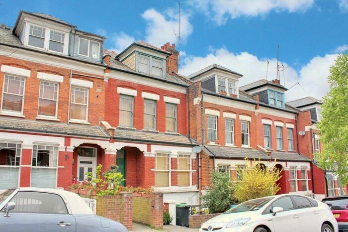 Apartment To Rent In Hillfield Avenue, Crouch End, London, N8