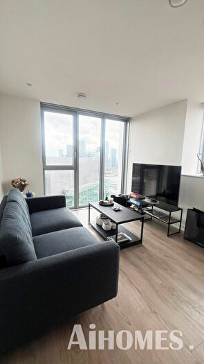 1 Bedroom Apartment For Sale In Affinity Living Riverside, , Quay Street, Salford, M3