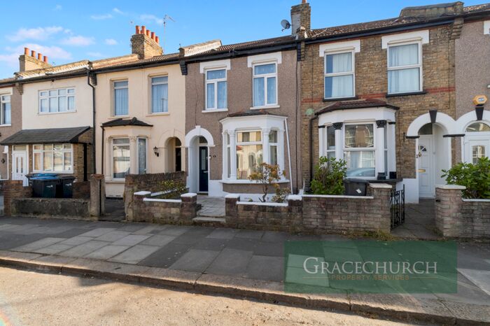 3 Bedroom Terraced House To Rent In Henley Road, London, N18