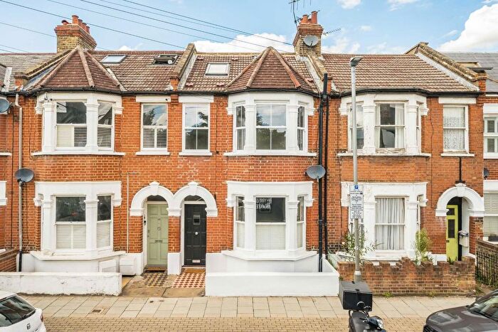 1 Bedroom Flat For Sale In Thorndean Street, Earlsfield, SW18