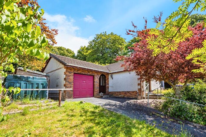 3 Bedroom Bungalow For Sale In Pentrehedyn, Adpar, Newcastle Emlyn, Ceredigion, SA38