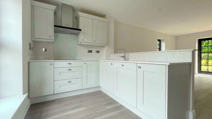 2 Bedroom Apartment To Rent In Pump House, Badgers Walk, Broxbourne, EN10
