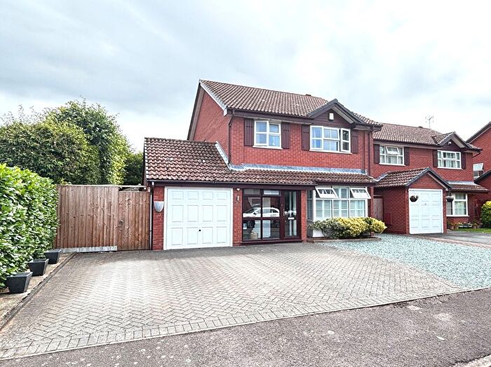 4 Bedroom Detached House For Sale In Gambier Parry Gardens, Gloucester, GL2