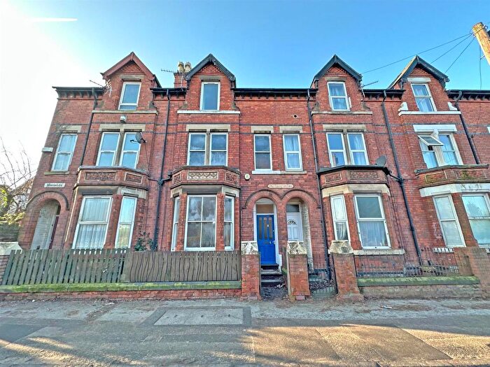 4 Bedroom Terraced House To Rent In Pretoria Villas, Nuthall Road, Nottingham, NG8