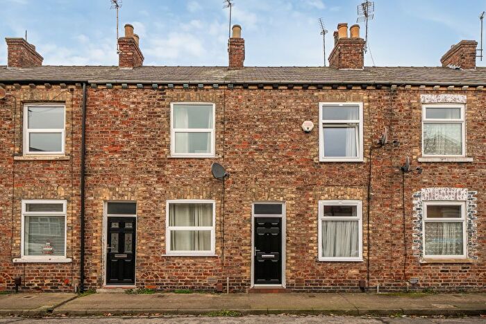 2 Bedroom Terraced House For Sale In Bromley Street, York, YO26