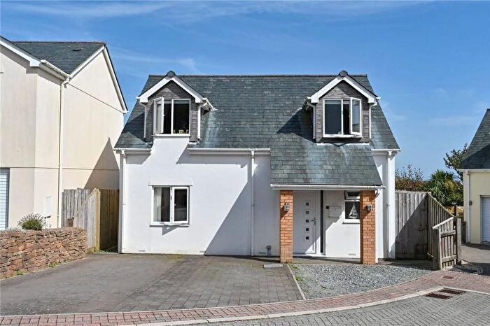 3 Bedroom Detached House For Sale In Killigarth, Looe, Cornwall, PL13