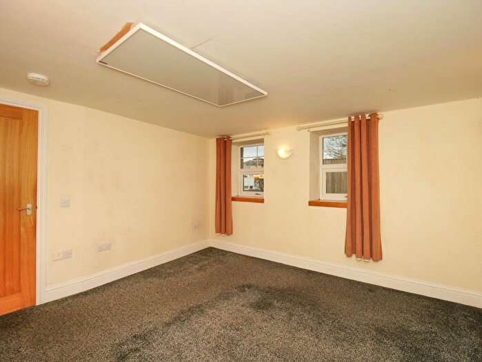 1 Bedroom Flat For Sale In Nithbank, Dumfries, DG1