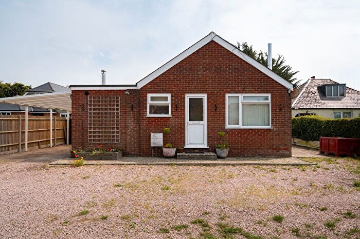 3 Bedroom Detached House For Sale In Morlais Place, Winchelsea Beach, TN36