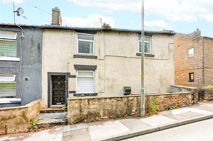 3 Bedroom Terraced House For Sale In Stamford Street, Mossley, OL5