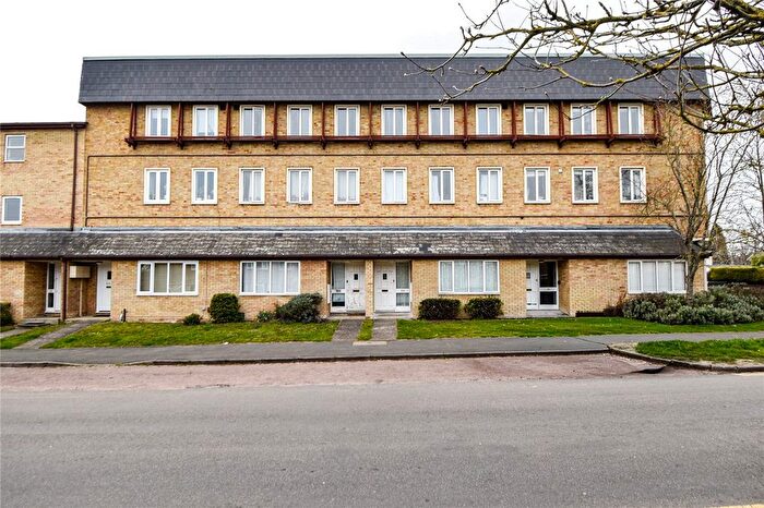 2 Bedroom Flat To Rent In Holyoake Court, Elfleda Road, Cambridge, CB5