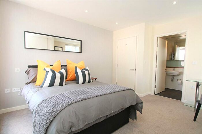 2 Bedroom Apartment To Rent In Halcyon, Chatham Place, Reading, Berkshire, RG1