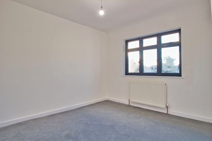 5 Bedroom Terraced House To Rent In St. Pauls Avenue, Harrow, HA3
