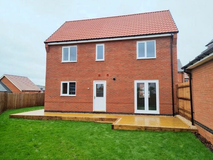 3 Bedroom Detached House To Rent In Saunts Close, Market Harborough, Leicestershire, LE16